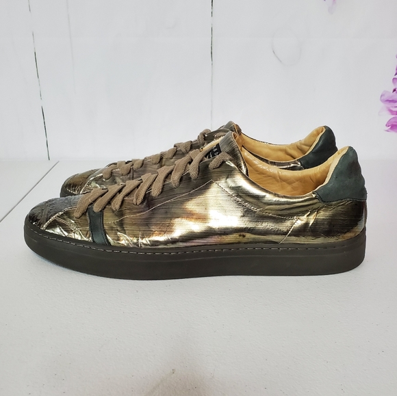 *SOLD* Rag & Bone Metallic Leather Low Top Sneakers 13 - Picture 10 of 11